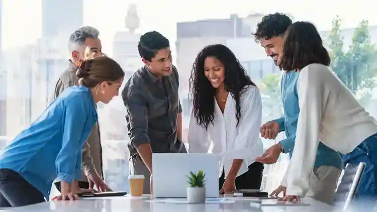 Effective Code of Conduct Training: An Interview with Traliant’s Head of Content Development