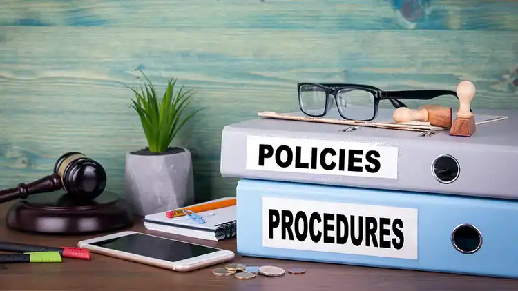 Why HR Professionals Should Update Policies in January