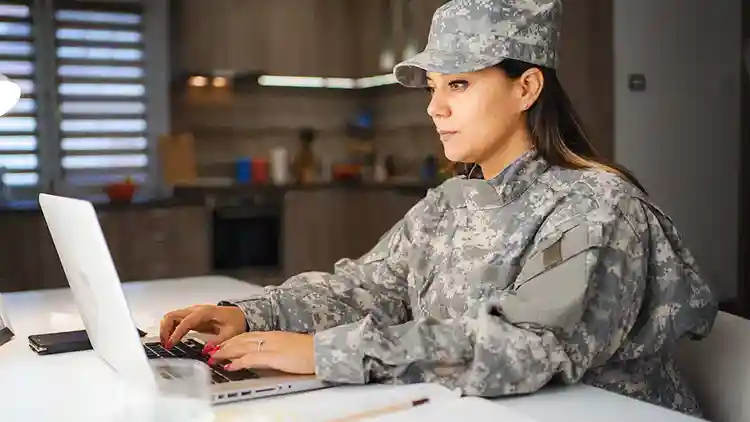 Veterans Day: Recruiting and Hiring Tips for HR Teams and Vets
