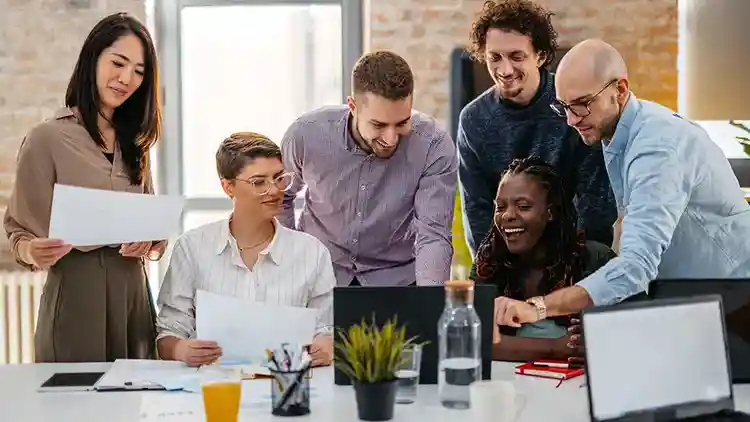 Build Awareness Through Cultural Sensitivity Insights