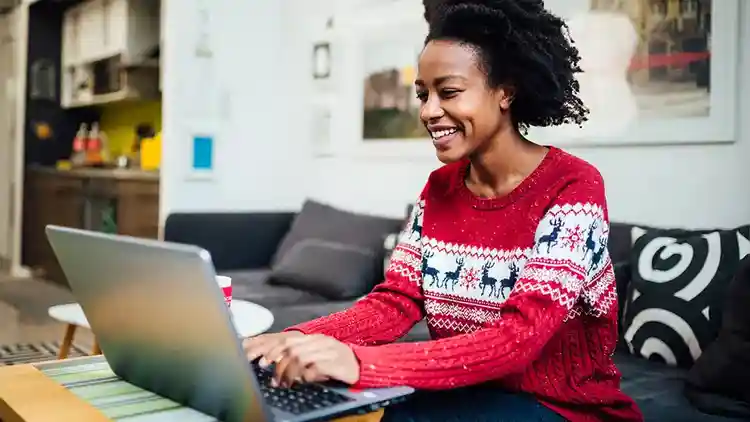 Don’t Go Phishing for Holiday Deals